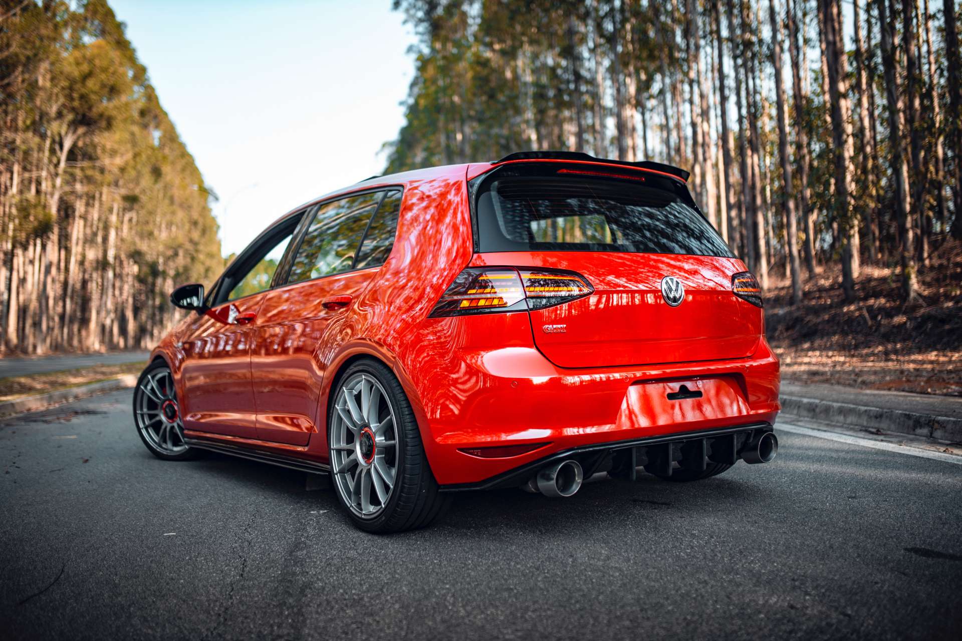  GOLF GTI RED