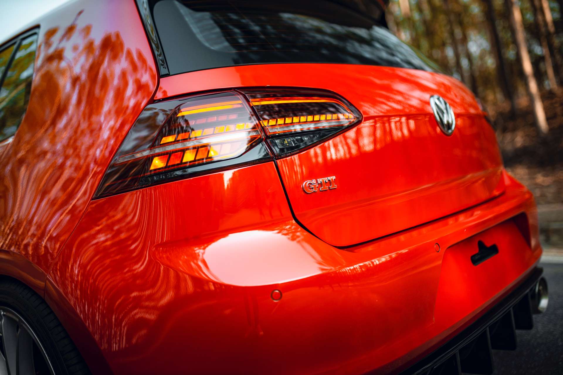  GOLF GTI RED