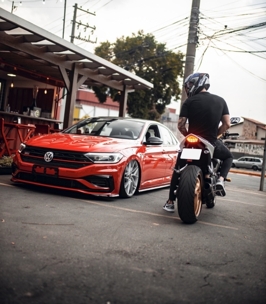 JETTA GLI + CB 1000R